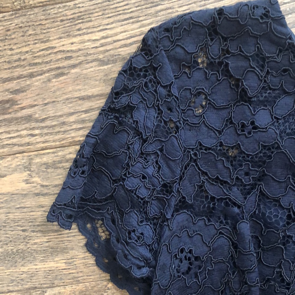 Ralph Lauren floral lace dress - Picture 4 of 8